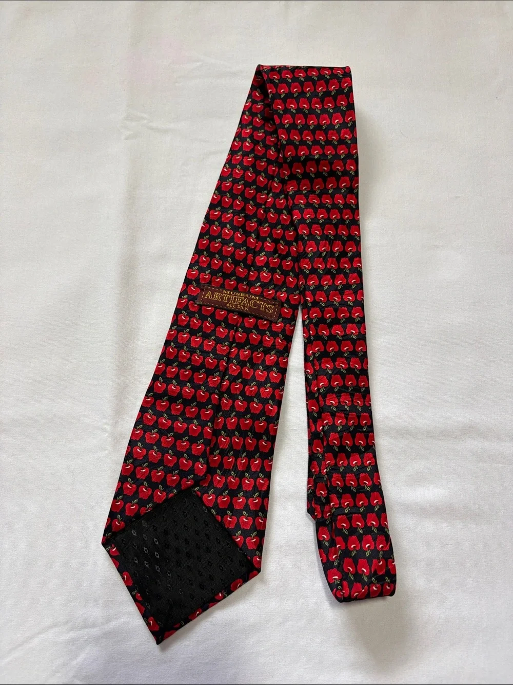 Museum Artifacts Red Apple Silk Tie